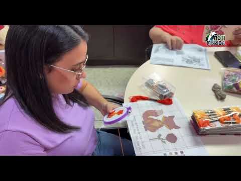 ‎🧵🌺Fundecem ofrece taller de bordado en el Centro Cultural Tulio Febres Cordero