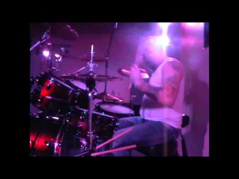 SKELLEL - cover paranoid - 09/03/13 - cam drum