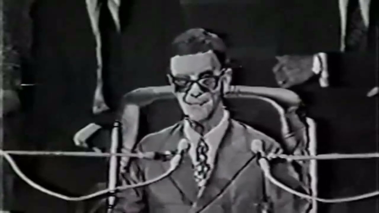 CHICO XAVIER RESPONDE SOBRE O NATAL