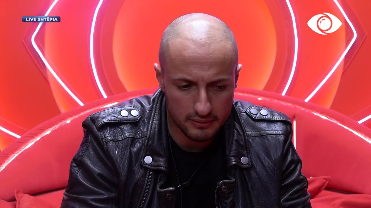 “Po bëj çfarë mendoj që është gjëja e duhur”/ Kristi për raportin me Keisin: Po ndjek intuitën