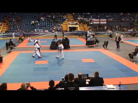 Olga Borisenko (Red) Fight 1, Round 2,European Taekwondo ITF Championship, Minsk 2014.