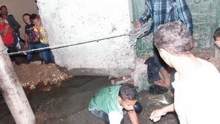 preview picture of video 'غرق قرية عرب المدابغ بالصرف الصحي'