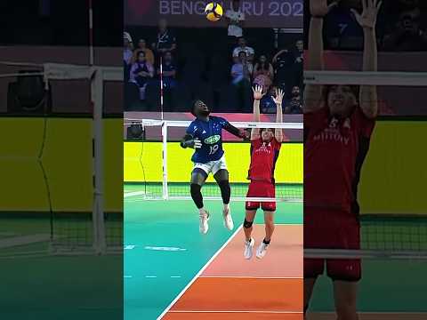 This vertical jump is 🔥 #epicvolleyball #volleyballworld #volleyball