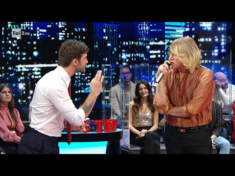 Speed ​​quiz featuring Maria De Filippi - Tonight everything is possible, January 12, 2021