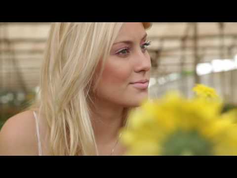 Só Você e Mais Ninguém   Part  Thaís Séliguer DVD Grupo Na Hora H Oficial downloaded with 1stBrowser