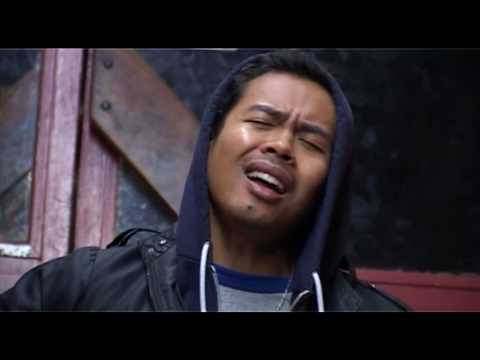 Bedroomdisco TV: The Temper Trap - Sweet Disposition acoustic (03.03.10)