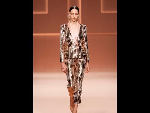 Caroline Knudsen walks for ELISABETTA FRANCHI