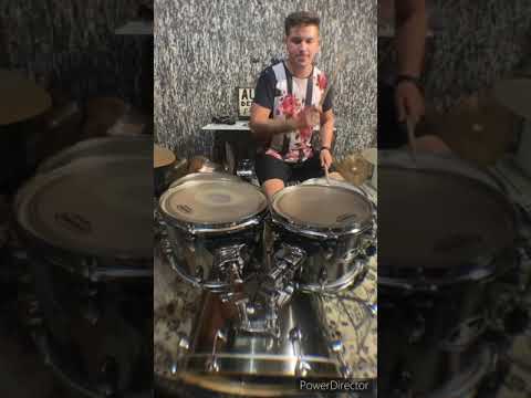 Dois Tombos - Chiquito e Bordoneio (Versão Chê Lokedo) Gabriel Simon