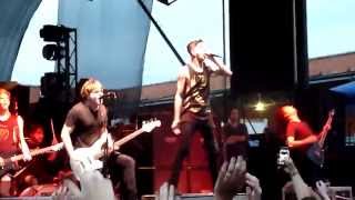 Of Mice &amp; Men - Still Ydg&#39;n - Live HD 4-26-13