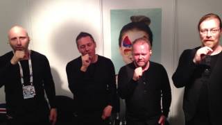 Raddirnar í Ég á líf æfa rétt fyrir show.