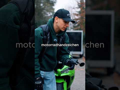 diese motorrad handzeichen können dein leben retten