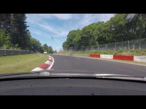 Nürburgring Nordschleife Touristenfahrten 11.06.2017 - Yellow at Schwalbenschwanz