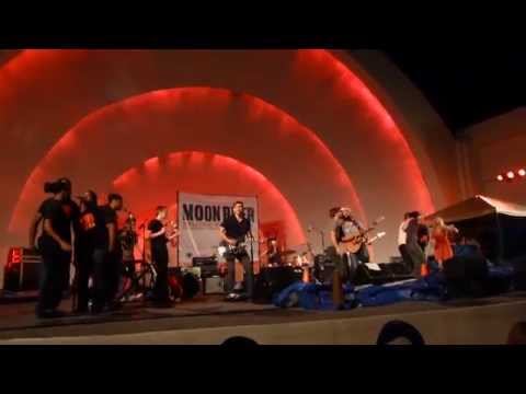 Drew Holcomb & The Neighbors - A Little Help From My Friends (Moon River Festival 6/7/14)