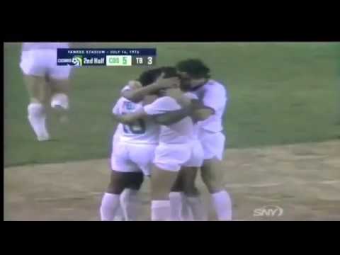 Pelé Edson (Cosmos) - 14/07/1976 - Tampa Bay Rowdies 4x5 Cosmos - 2 gols