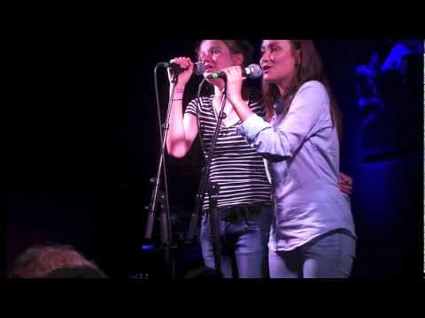 La NUIT DE LA GAVOTTE 2012 - STERENN ET ALWENA