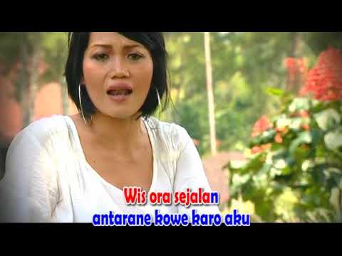 Titin Jayanti - Pisahan | Dangdut (Official Music Video)