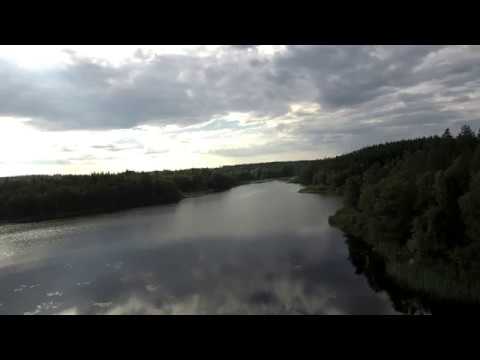 Xiaomi Mi Drone 4K flight over the Swedish lake Mollsjön in Möljeryd