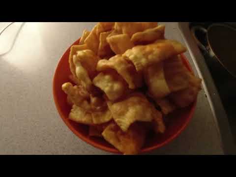 MongoTV_11989 - Del 1 - SPISER SKÅL BACON CHIPS KØBT PÅ KASSEKREDIT TORSDAG EFTERMIDDAG