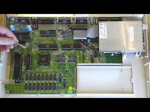 Commodore Amiga 500 Teardown and Game Review