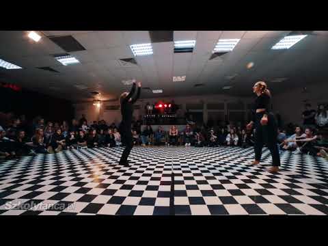 Walka o 3msc Waacking - Anita vs Dominika | Groove Contest VIII 2018 | WWW.SZKOLYTANCA.PL