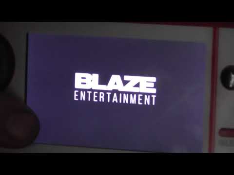 evercade hanheld premium pack unbox