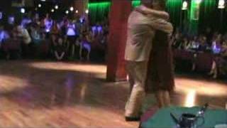 :: Los Milongueros : Ana Maria Shapira y Rubén Harymbat ::