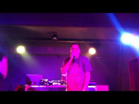 ACHESET - FREE "MADE YOU LOOK"