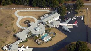 10 Most Insane Celebrity Mansions Ever Built MQDEFAULT Thumbnail