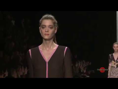 Leonard Fall Winter 2011 - Paris Fashion Week - Runway Show