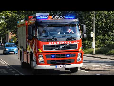 [Inside view] Autopomp brandweer Beerse (B) met spoed tijdens opendeurdag
