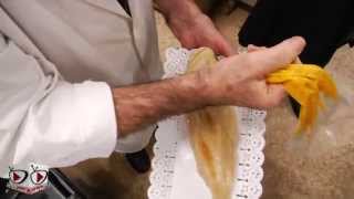 Natale a tavola: il pesce di pasta di mandorla - video ricetta