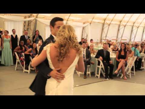 download lagu mp3 mp4 Wedding First Dance Megamix, download lagu Wedding First Dance Megamix gratis, unduh video klip Wedding First Dance Megamix