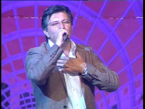 ŠERIF KONJEVIĆ - Mejra - FESTIVAL NARODNE MUZIKE BIHAĆ 2009