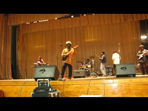 Afari Haywood And The Rock Of Ages Band: REJOICE (1998) (RABUKA MUSIC)