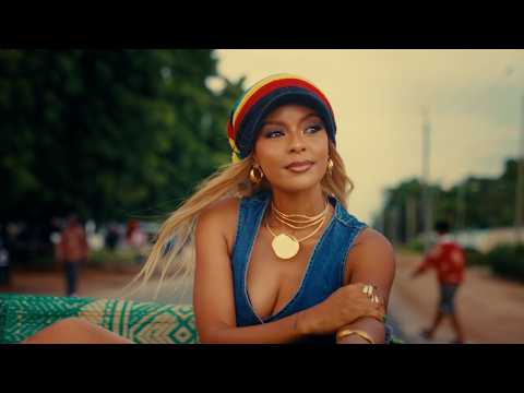 Mimi Mars, Cici - CRAZY (Official Visualizer)