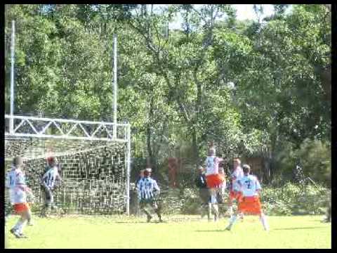 Bundeena Maianbar Breakers in Action