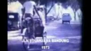 Download lagu VIDEO KENANGAN, BANDUNG TEMPO DULU, TAHUN 1970an mp3 Download lagu VIDEO KENANGAN, BANDUNG TEMPO DULU, TAHUN 1970an mp3