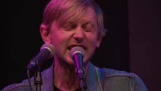 Van William - Before I Found You (101.9 KINK)