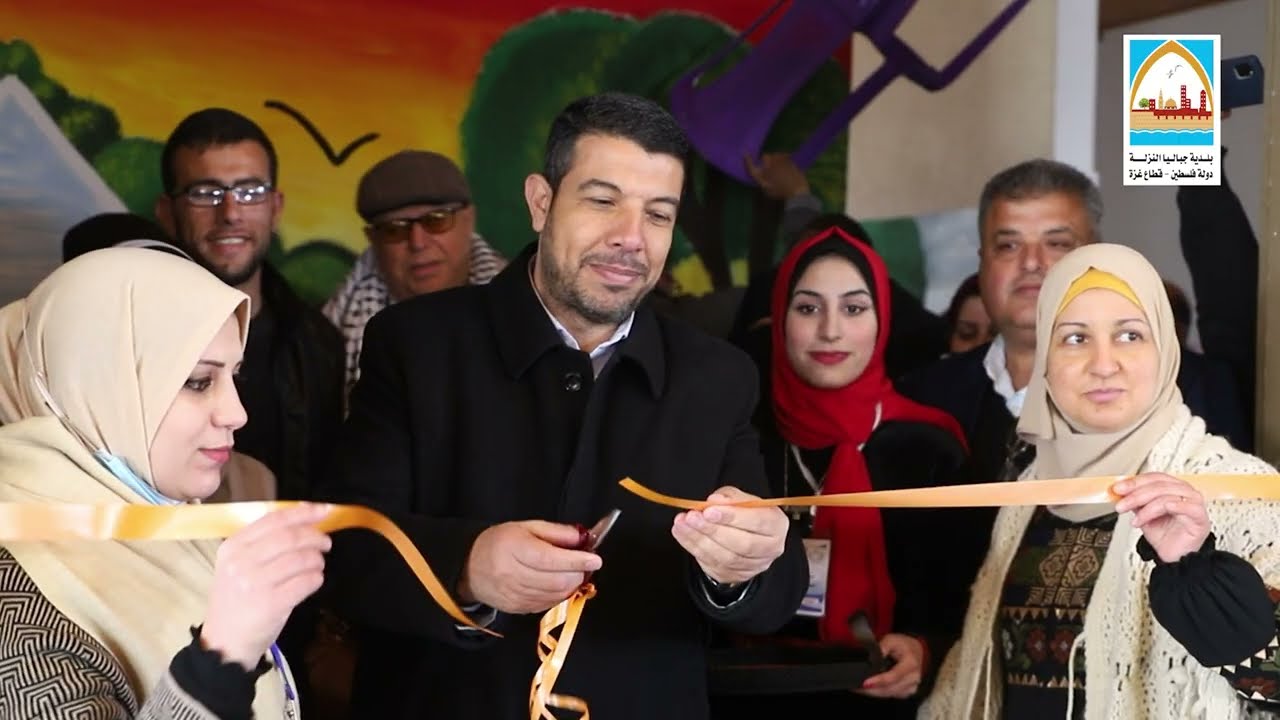 معرض "من إيدِك أحلى" 