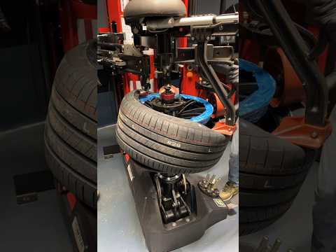 How professional tire installation should be #howto #tireshop #didyouknow #tires #wheels #carcare