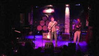 Pete Seeger Live - God&#39;s Counting on Me, God&#39;s Counting on You - Song about BP Oil Spill - Banjo