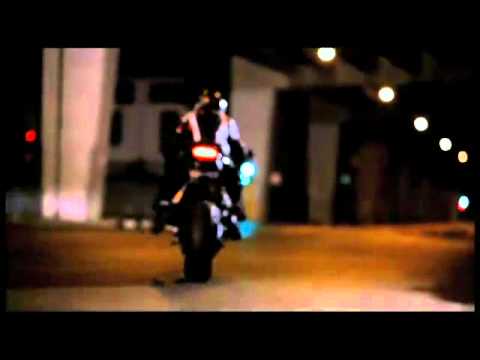 Skuki -  Stamina Ft Mo'cheddah (Video)