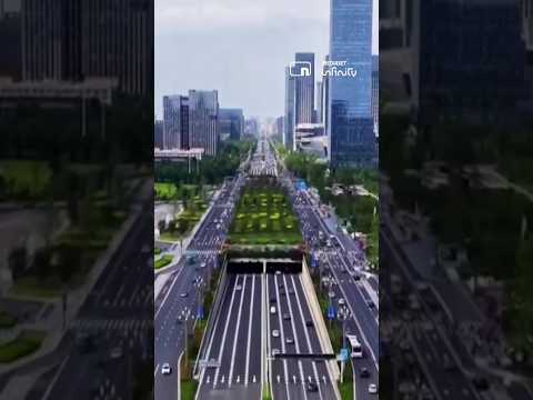 Una avenida de 150 kilómetros en China atraviesa varias ciudades y alcanza los 12 carriles de ancho
