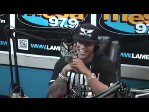 Ricky Martin se le declara a Daddy Yankee en la Mega - Broma Telefónica