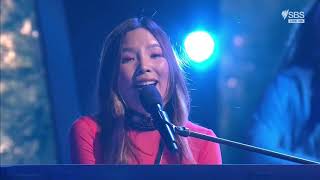 Musik-Video-Miniaturansicht zu Marching On Songtext von Dami Im