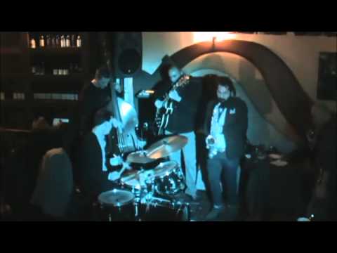 Live at Barrio Alto Jazz Club - Blue Note Quintet