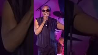 Bobby Womack performing (a woman gotta have it ) good music the vibration