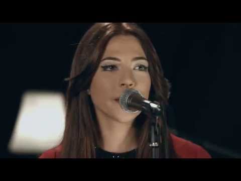 LAURA DURAND - Corazón rompeolas