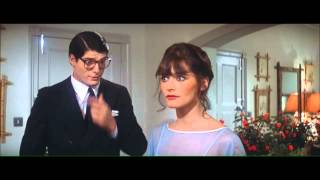 Superman changes to Clark and then back and forth video