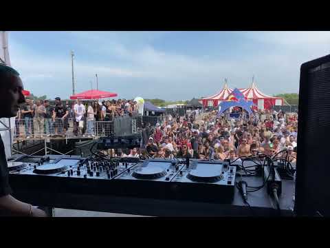 Toni Alvarez at Sound Waves Festival 2022